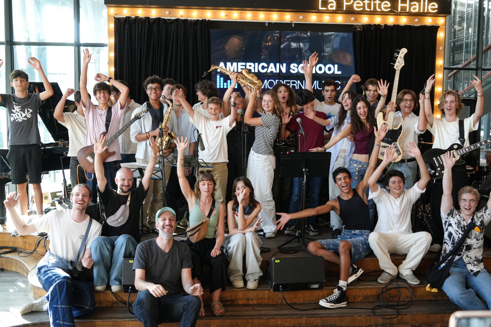 Stage Ado Multiinstruments 2025